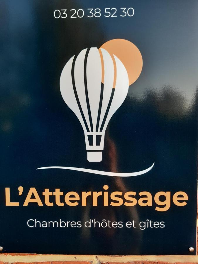 L'Atterrissage Bed & Breakfast Santes Exterior photo